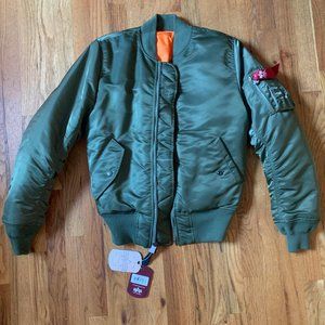 Alpha Industries® L-2B Green scout jacket NWT